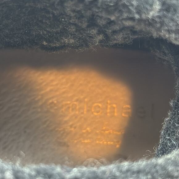 Eric Michael black suede made in Spain ankle boots - Picture 6 of 8